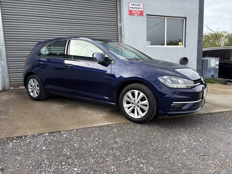 Volkswagen Golf TSI