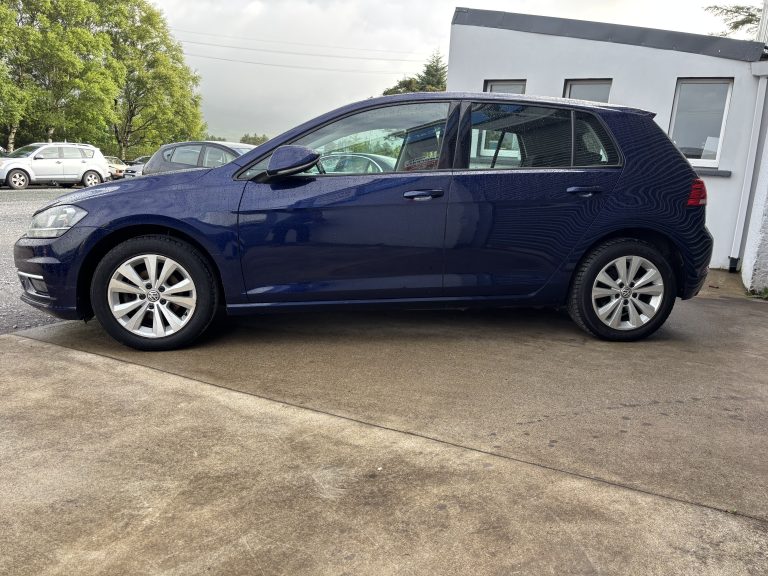 Volkswagen Golf TSI